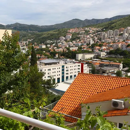 Gitara Apartment