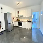Gitara דירה דוברובניק