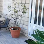Gitara דירה *